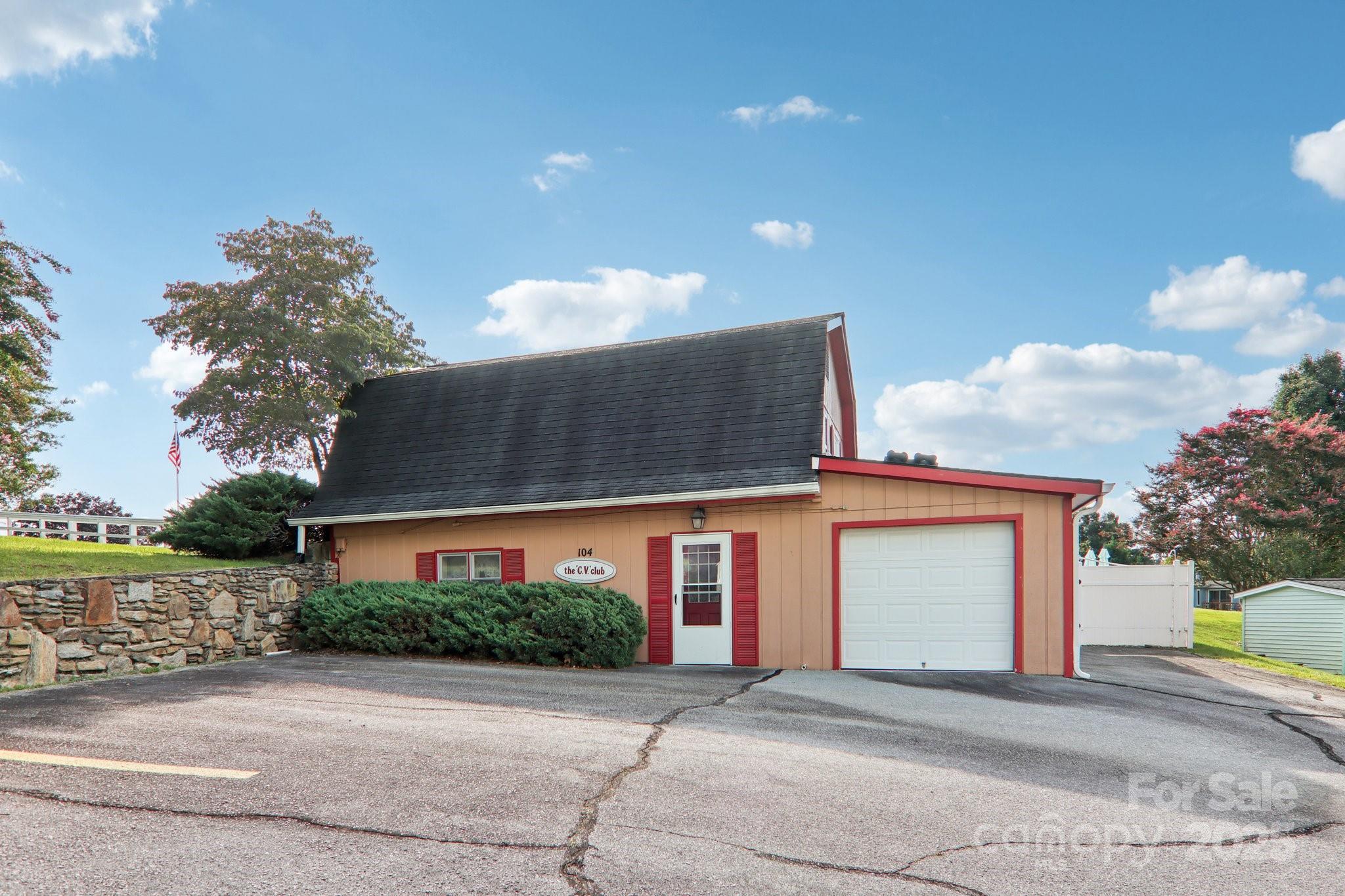 Cumberland Village - Residential