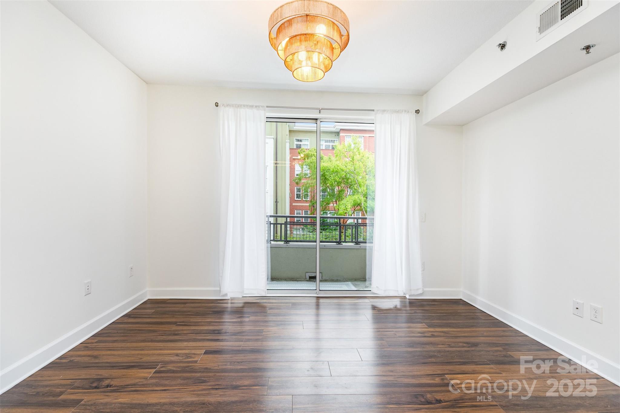 1315 East Boulevard 321