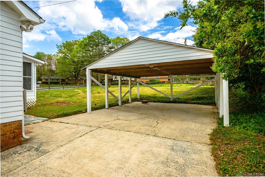 Sherwood Forest - Residential Lease