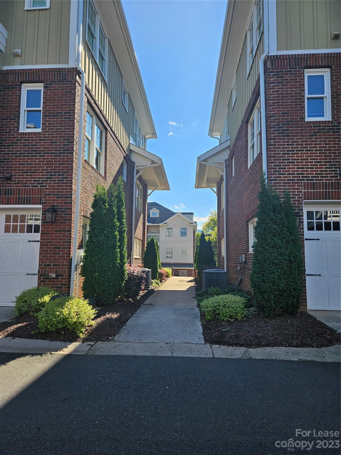 Grandin Heights - Residential Lease