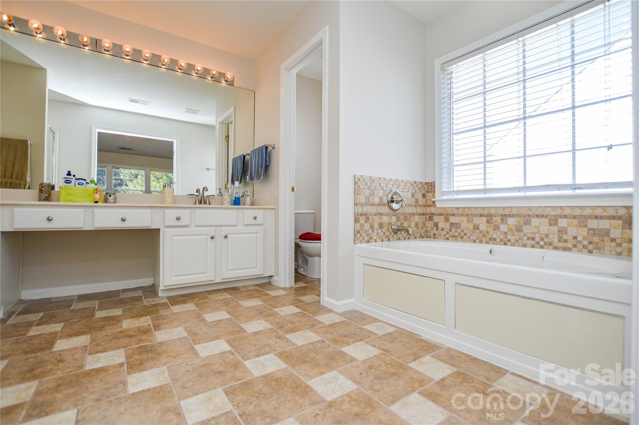 Weston Glen - Residential