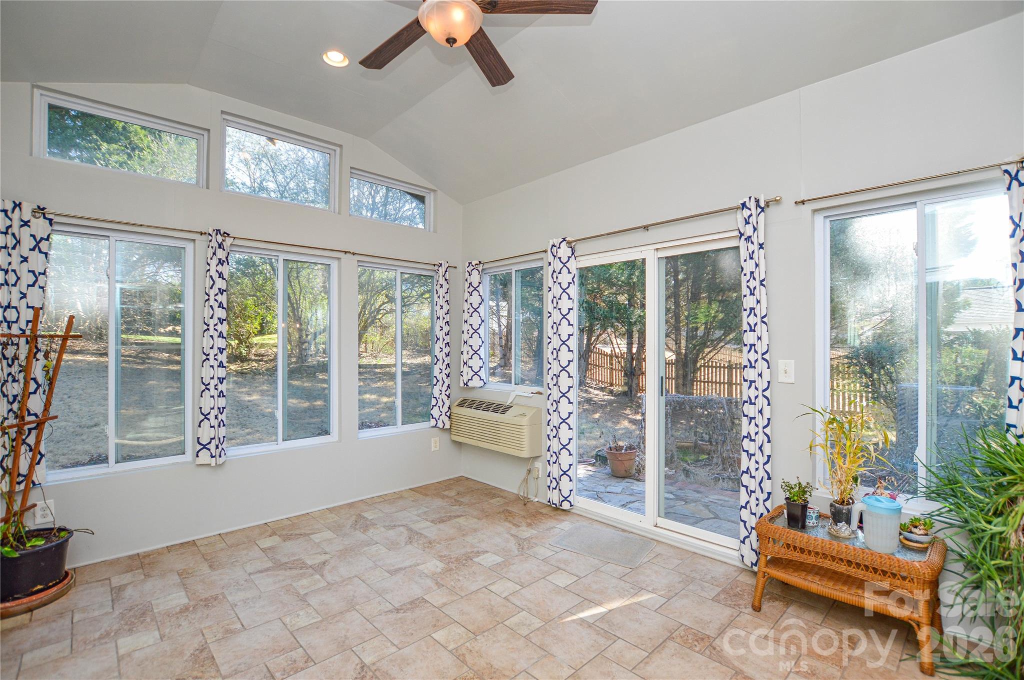 Weston Glen - Residential