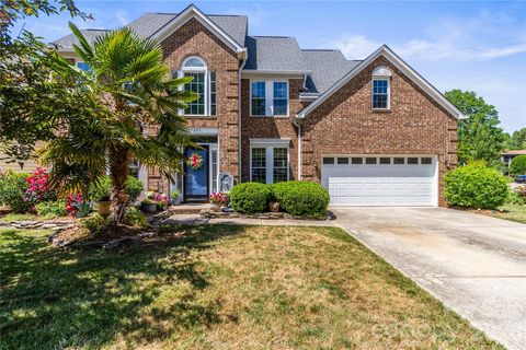 Photo of 17205 Asti Court, Cornelius, NC 28031 (MLS # 4371384)