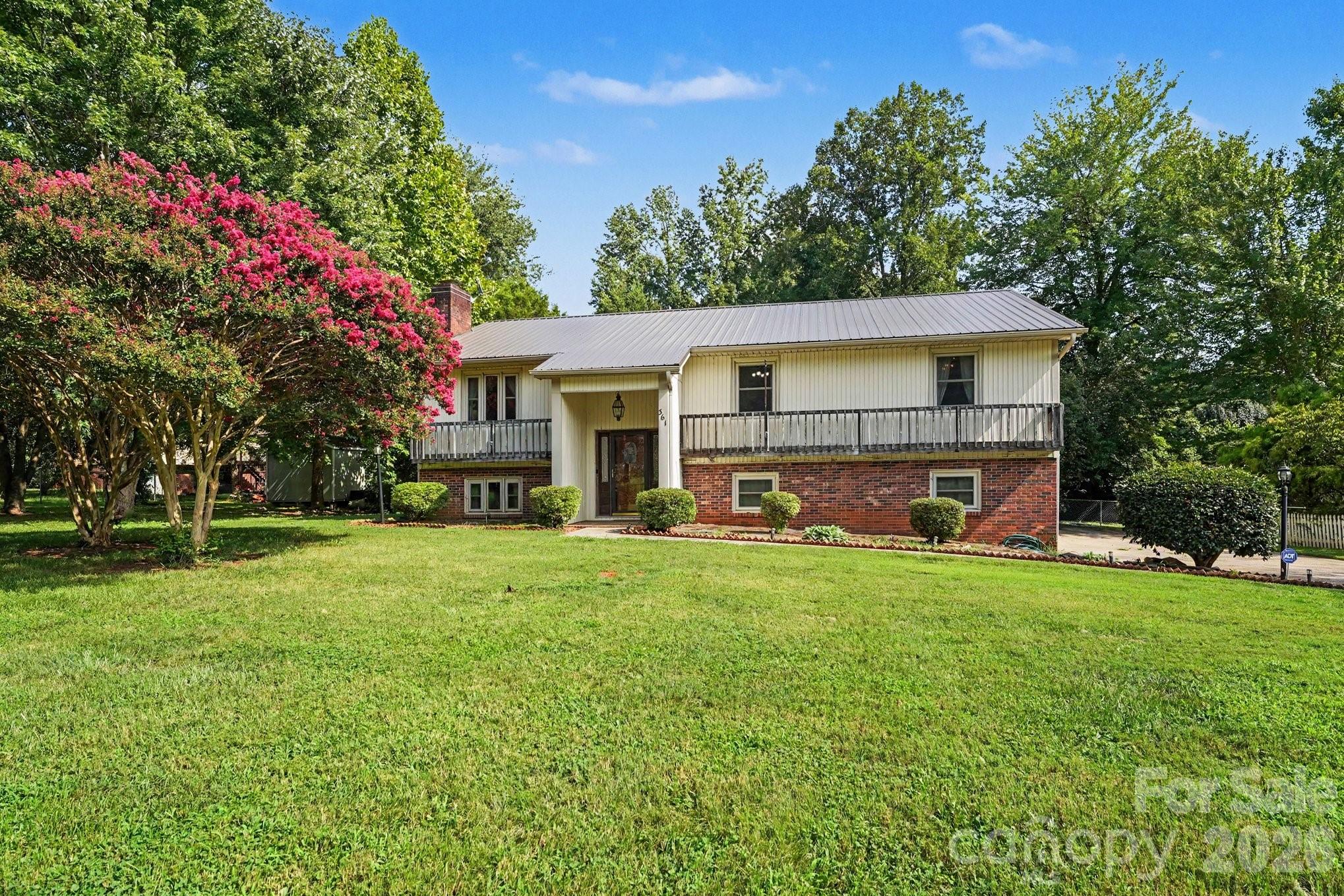 361 River Road