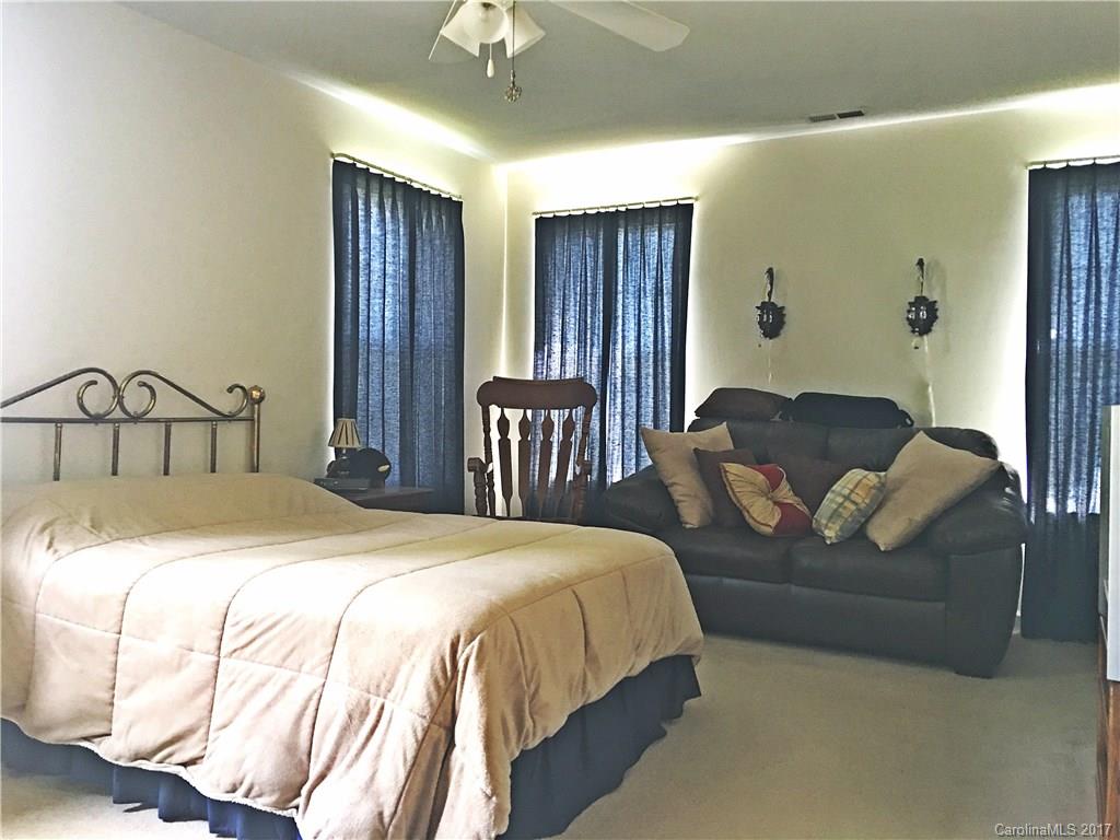 Colonial Village - Residential