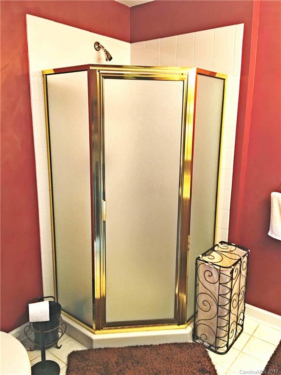 Colonial Village - Residential