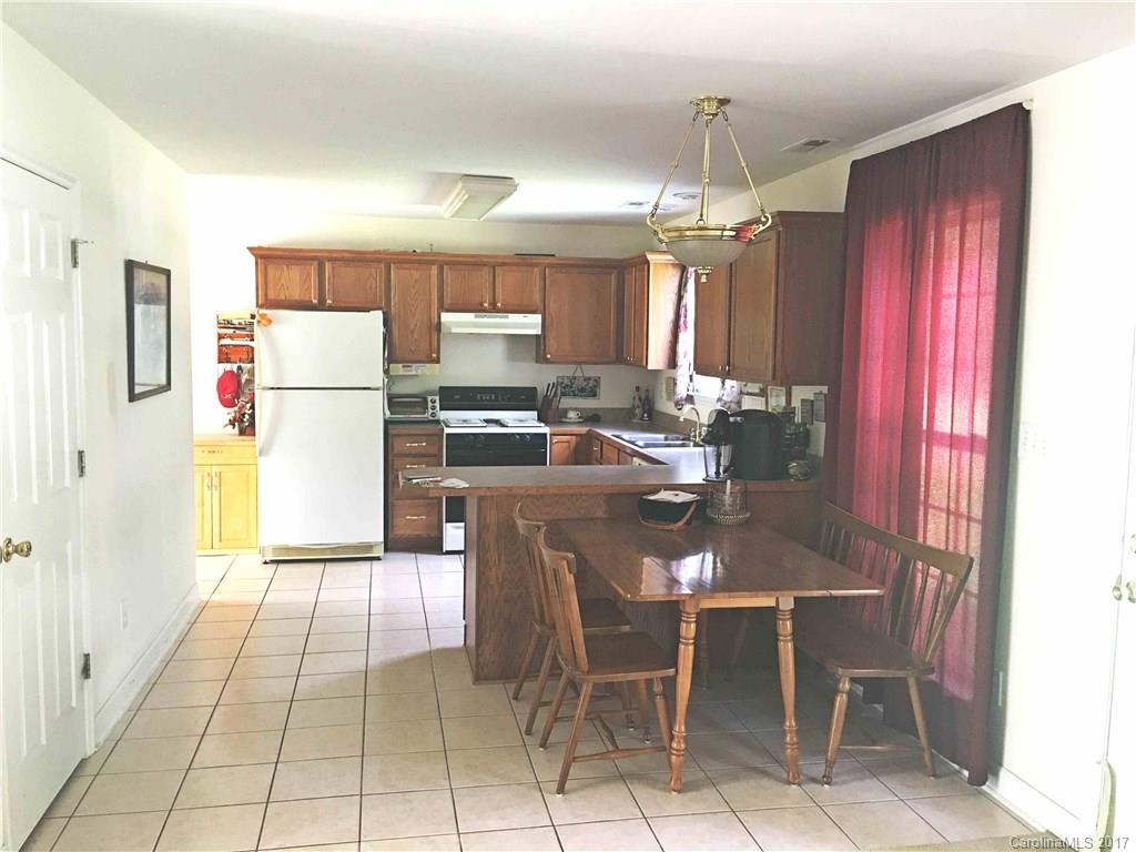 Colonial Village - Residential