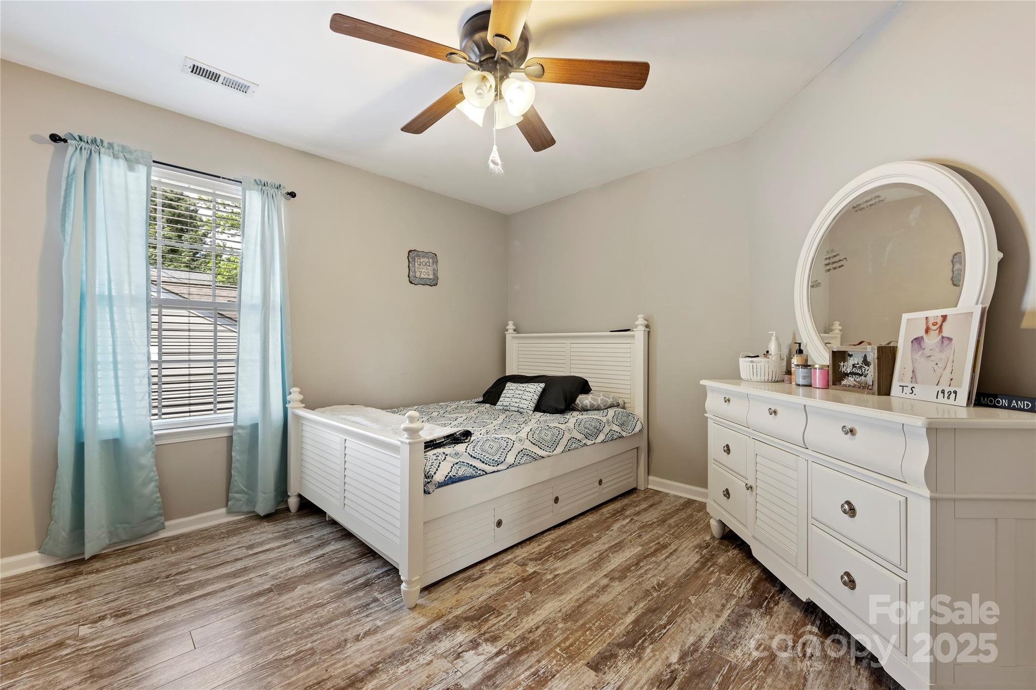 Legacy Park - Residential