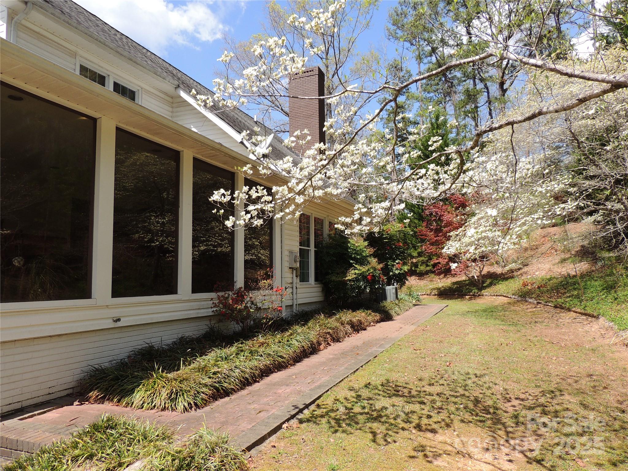 256 Gable Hill Lane