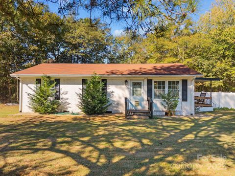 976 Ten Oaks Drive Lancaster SC 29720