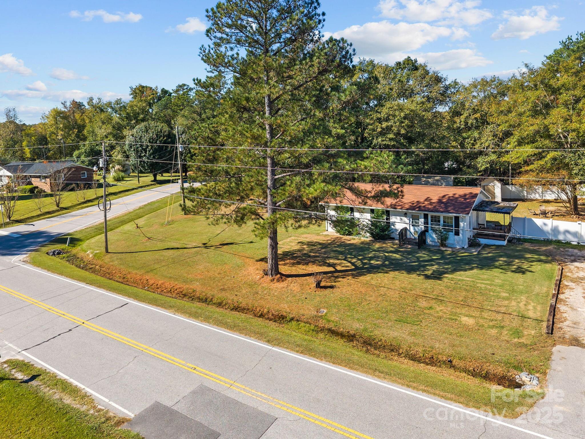 976 Ten Oaks Drive