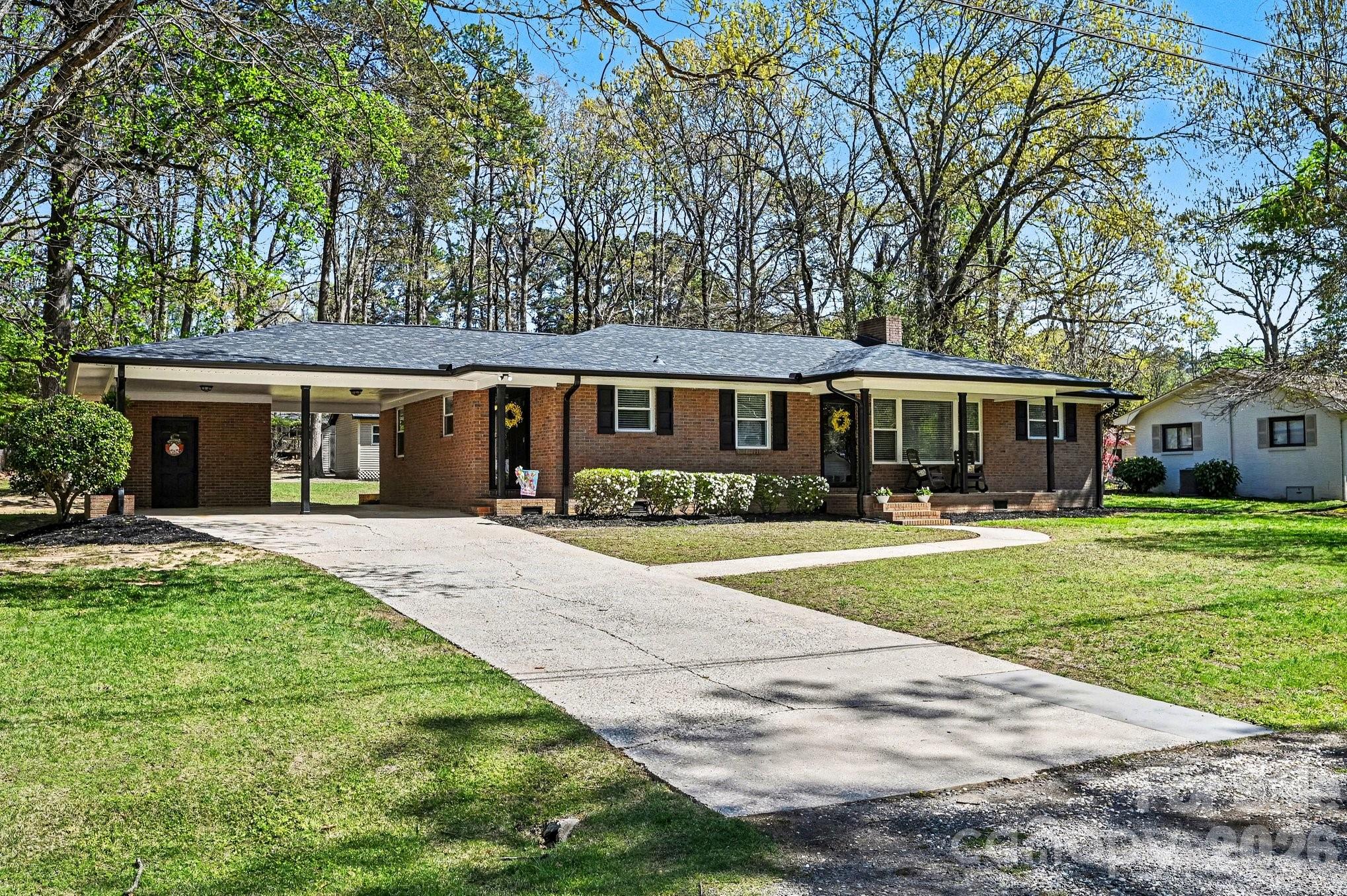 235 Cantiberry Drive