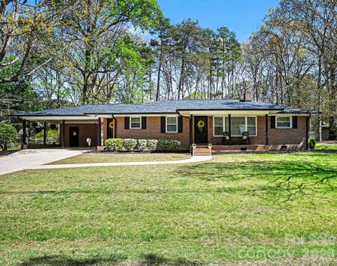 Photo for 235 Cantiberry Drive