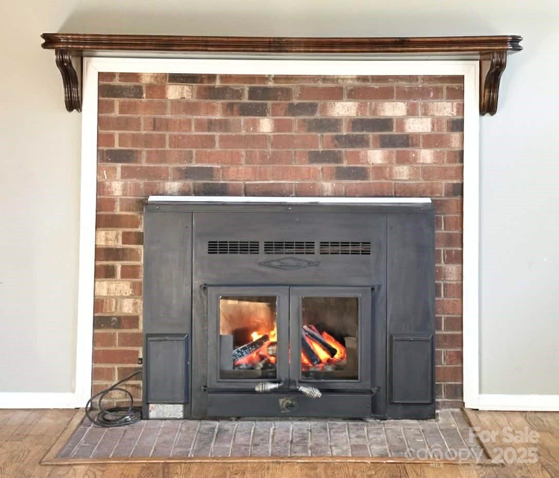 Lenoir, North Carolina 28645, United States, 3 Bedrooms Bedrooms, ,1 BathroomBathrooms,Residential,Coming Soon,240756