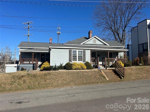 Photo of 401 Charles Avenue, Charlotte, NC 28205 (MLS # 4334204)