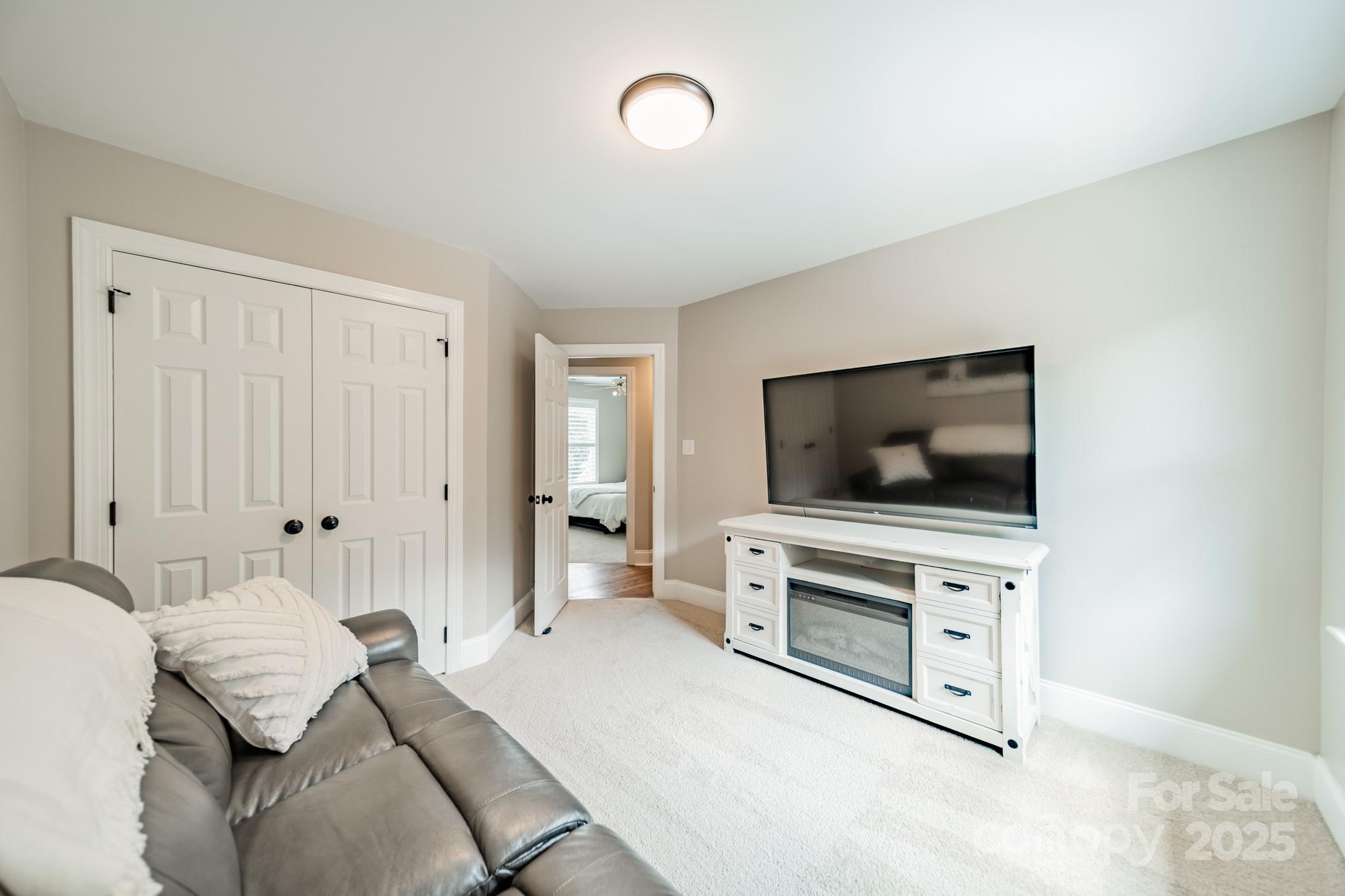 Huntington Farms - Residential