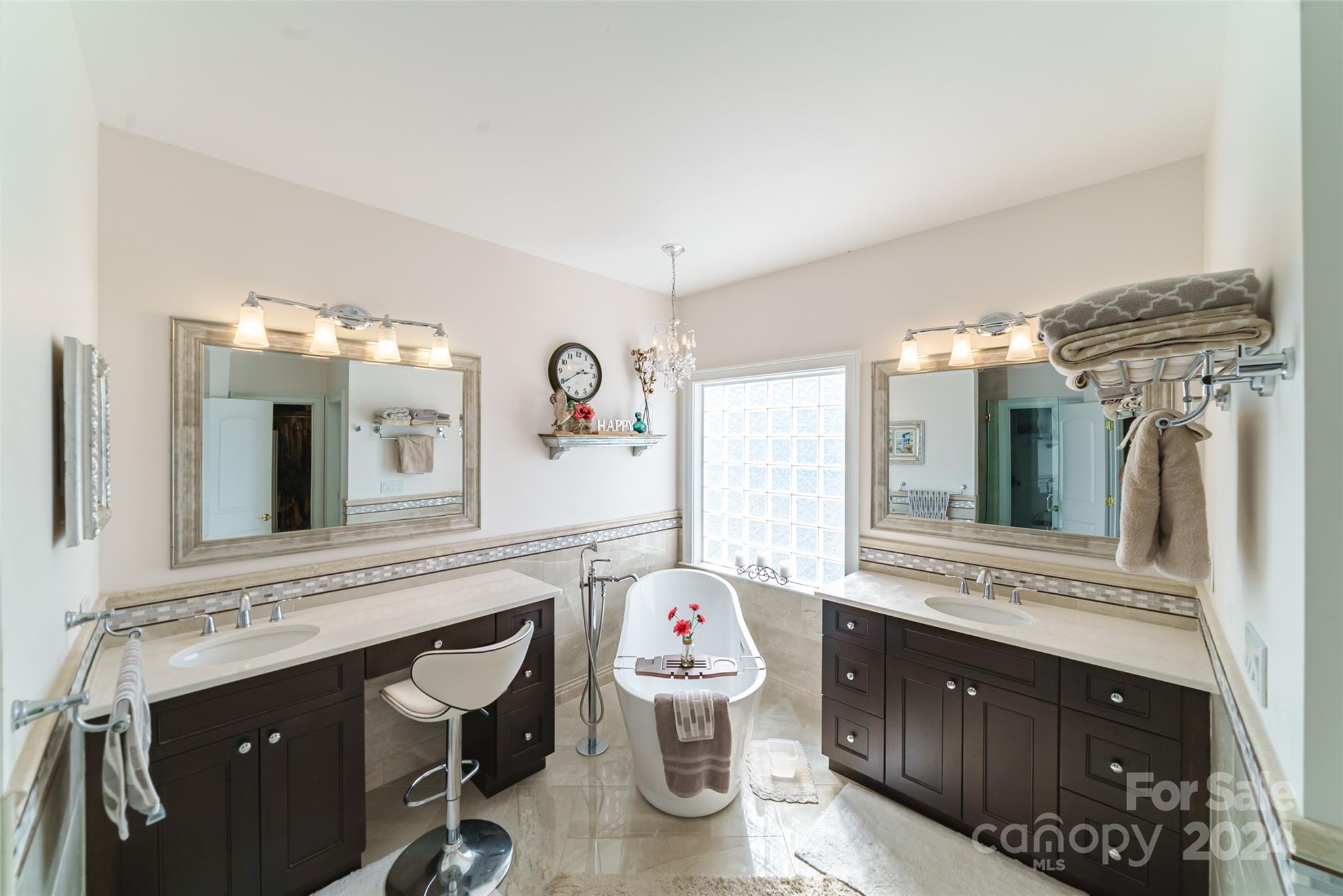 Saddlebrook - Residential