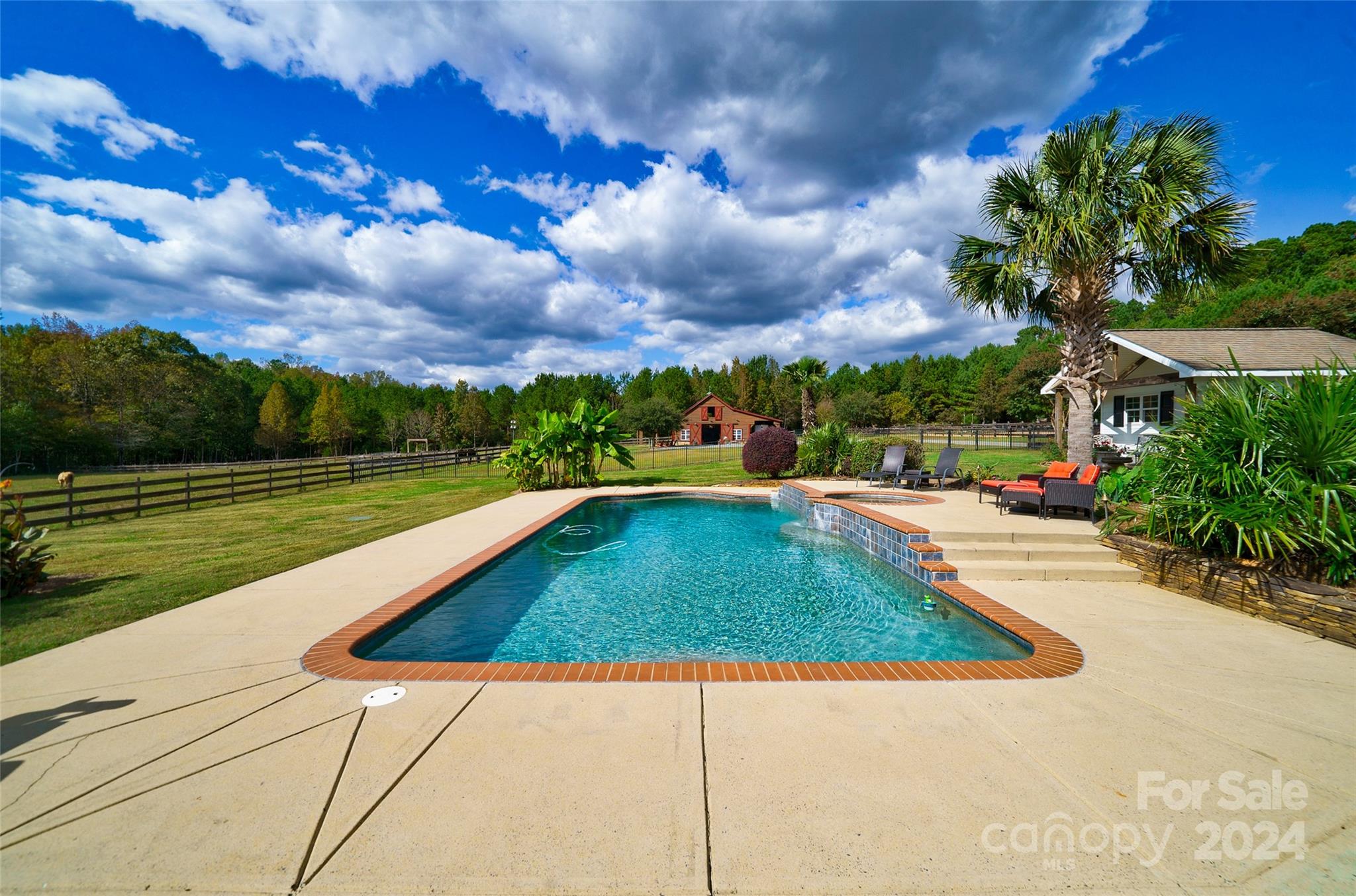 Saddlebrook - Residential