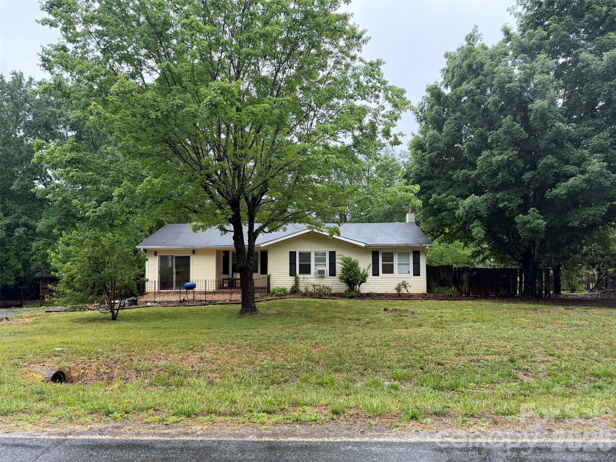 2723 Tatertown Loop