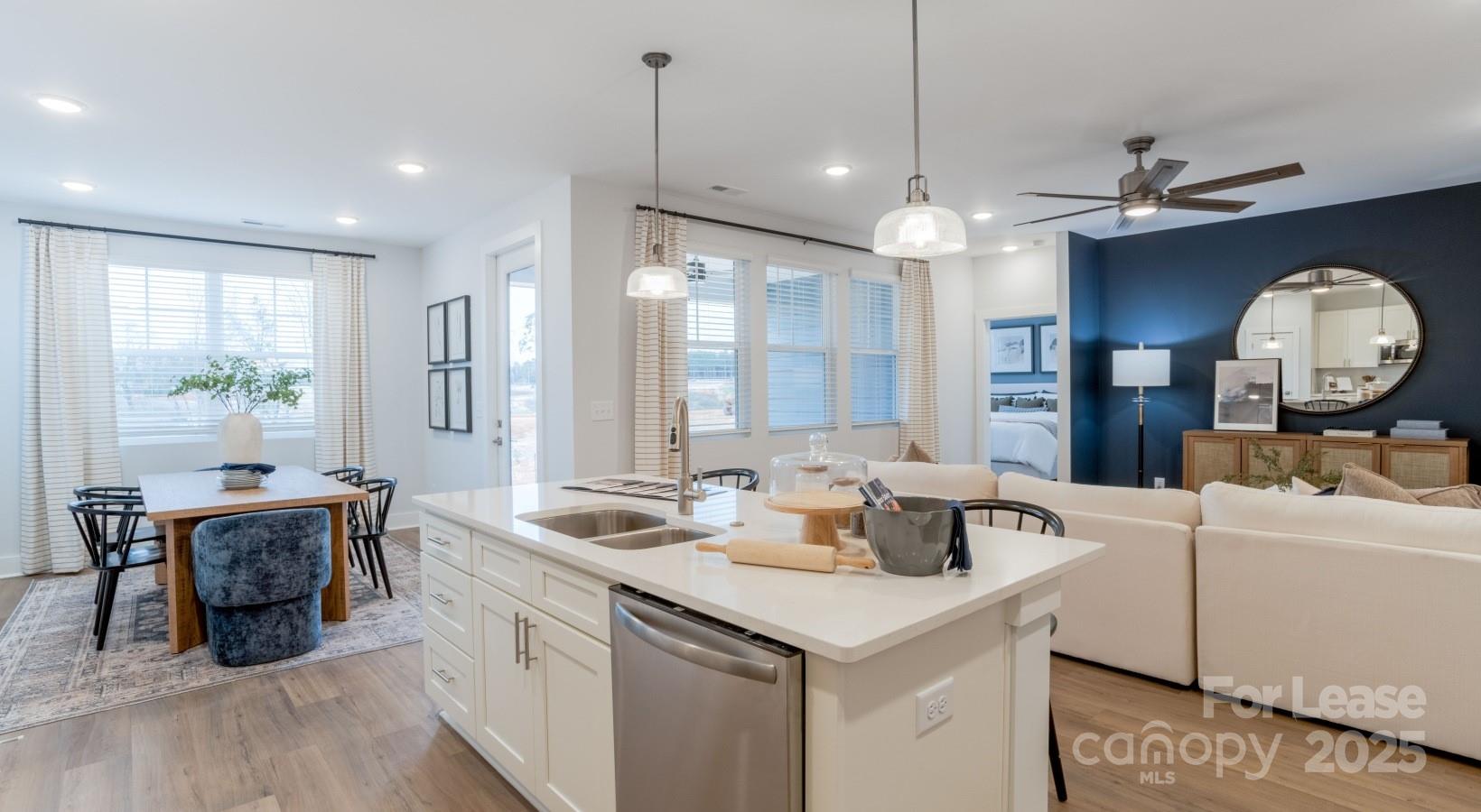 Cornelius, North Carolina 28031, United States, 3 Bedrooms Bedrooms, ,2 BathroomsBathrooms,Residential,Active,172609