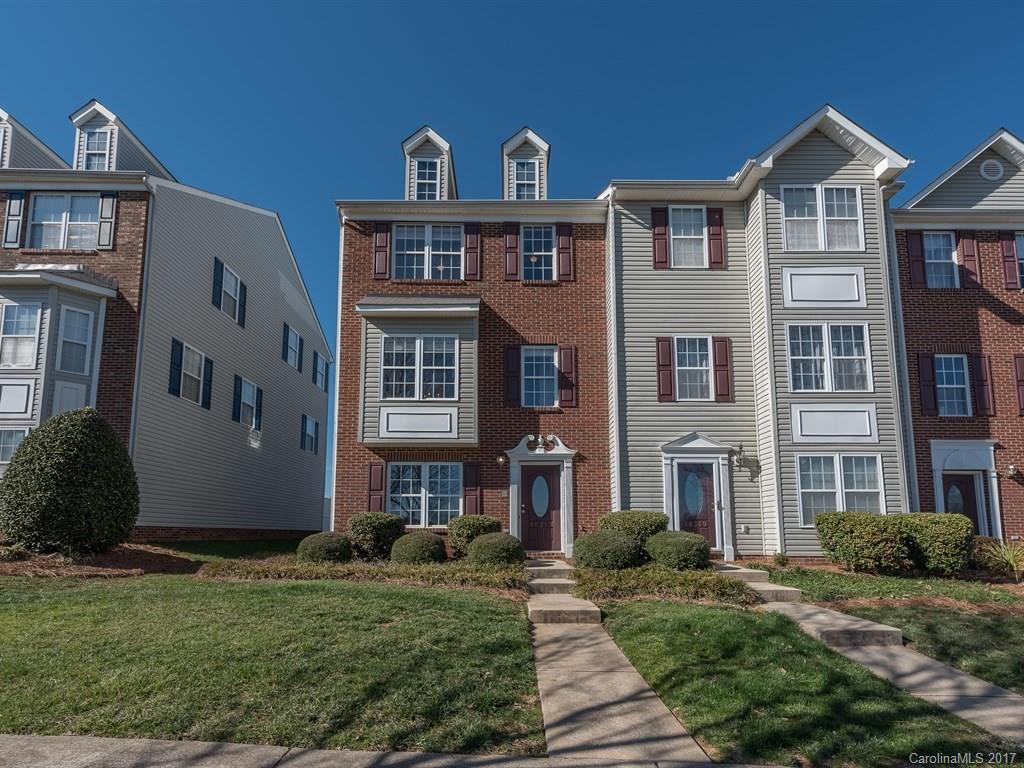 Oakhurst - Residential