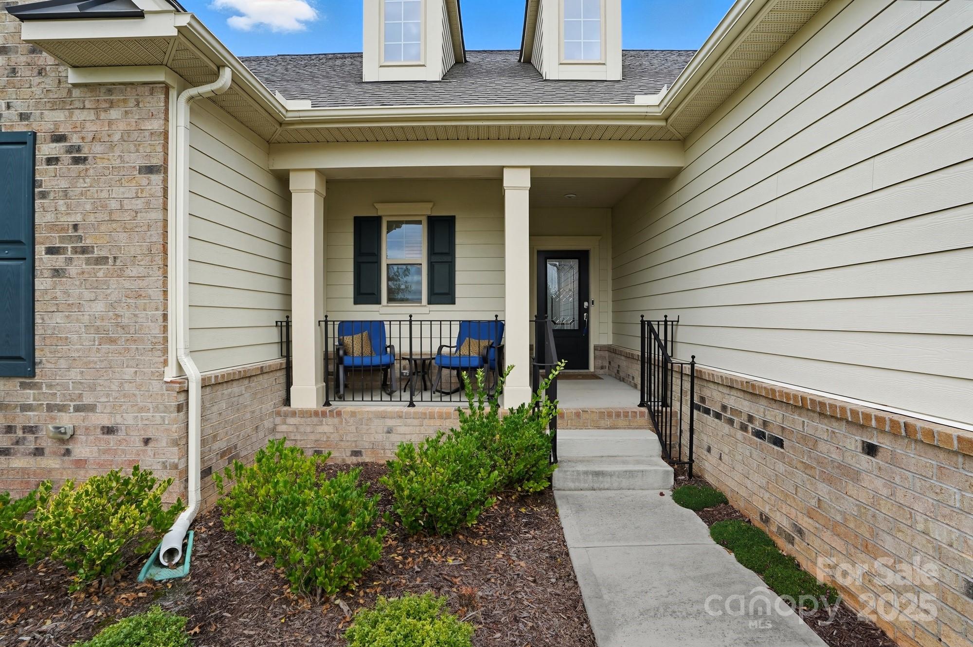 The Palisades - Residential