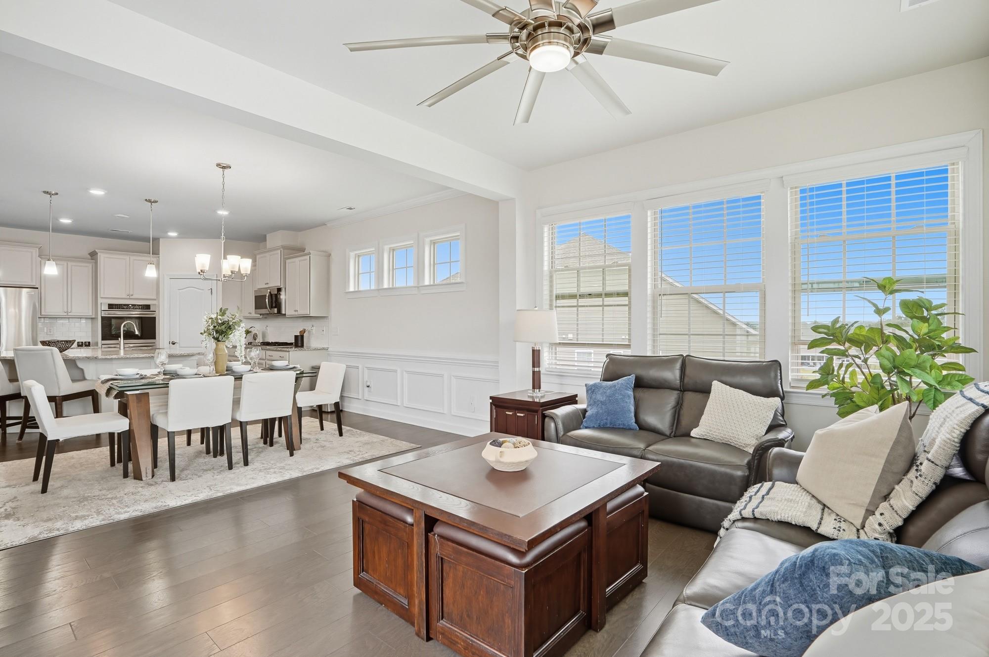 The Palisades - Residential