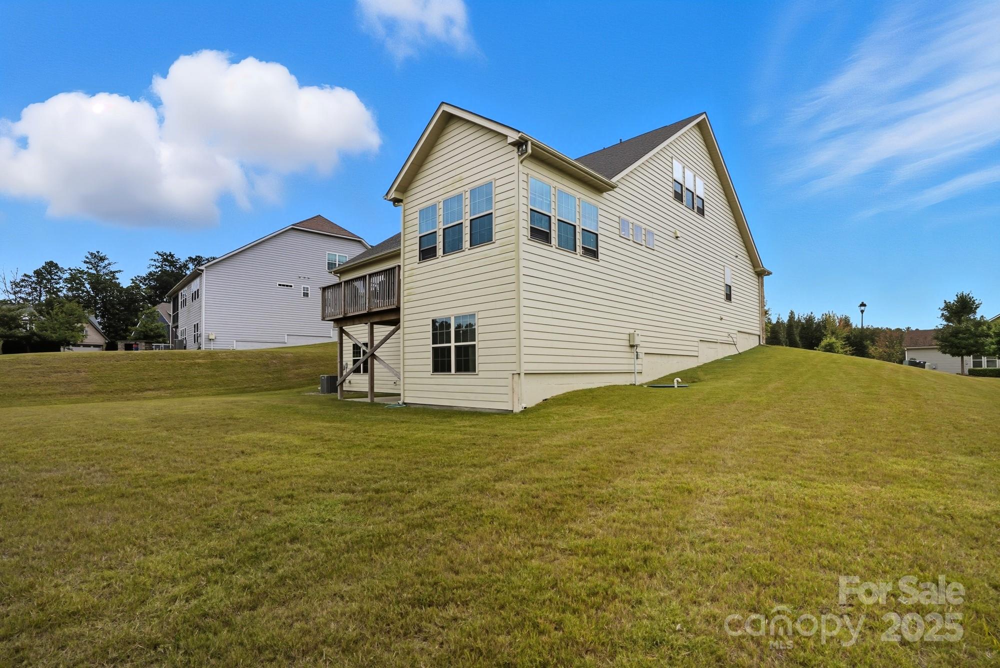 The Palisades - Residential