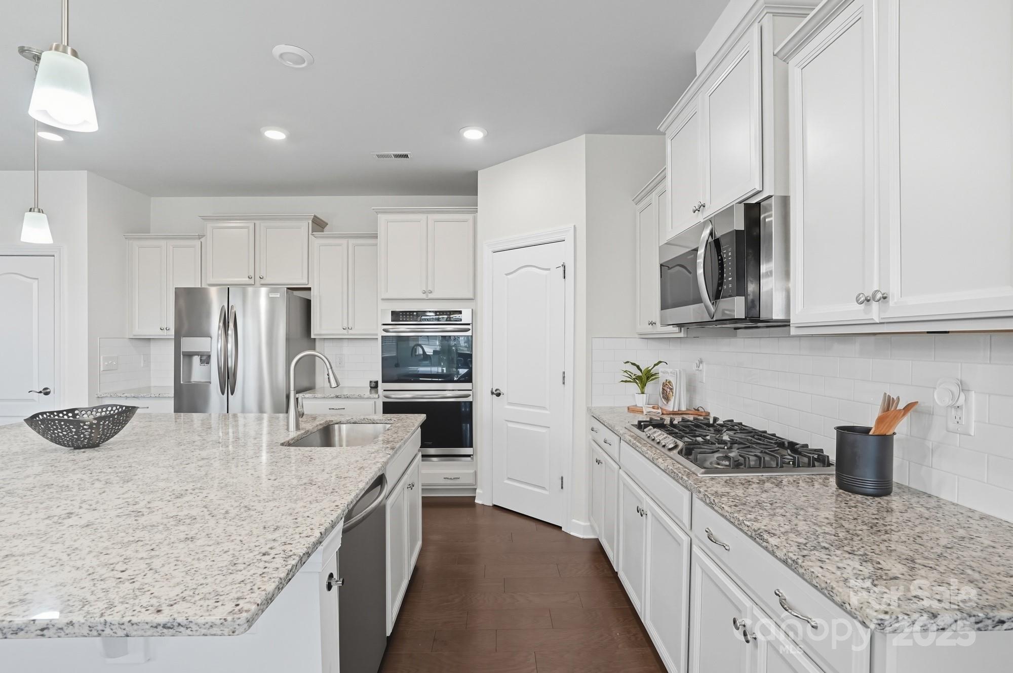 The Palisades - Residential