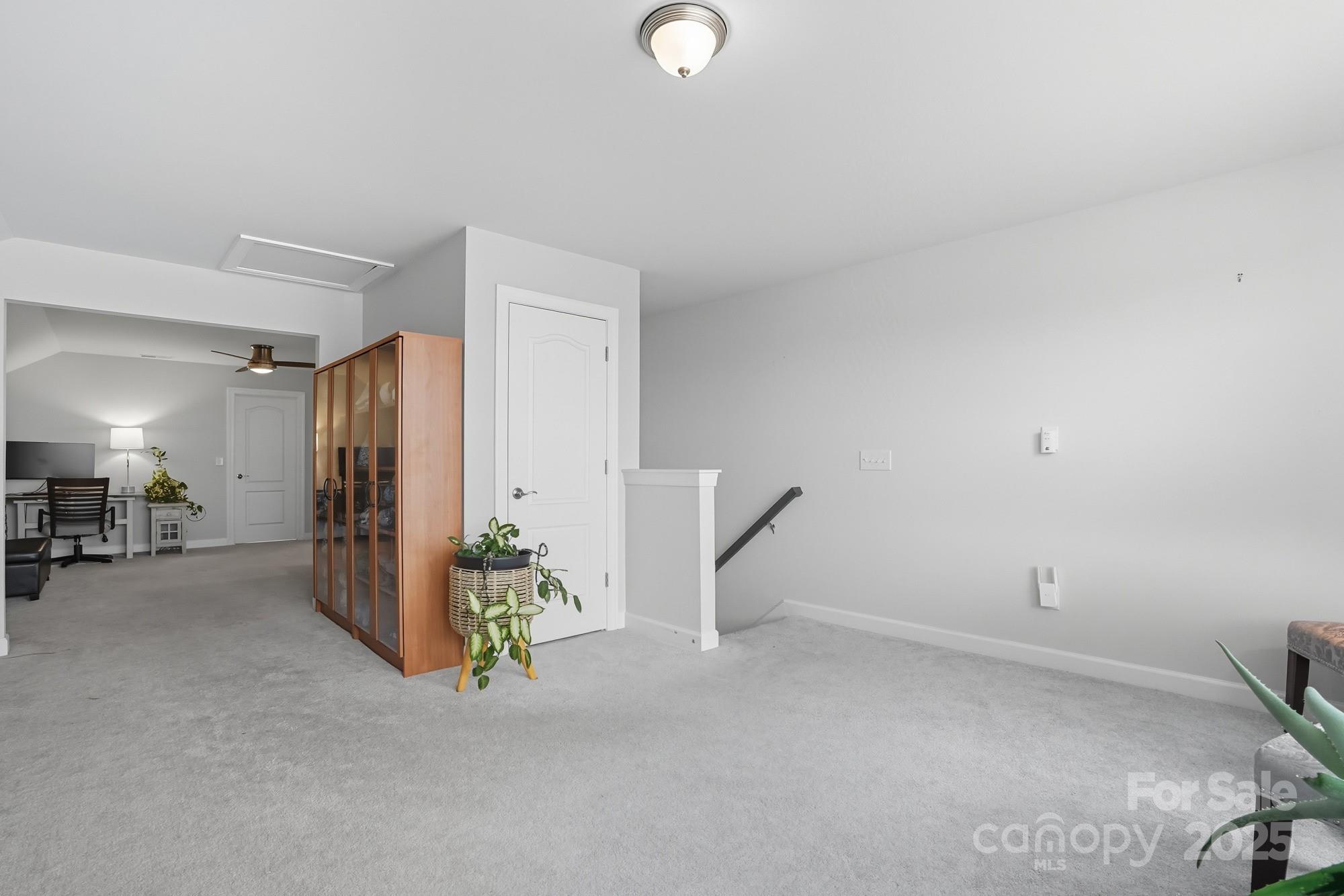 The Palisades - Residential