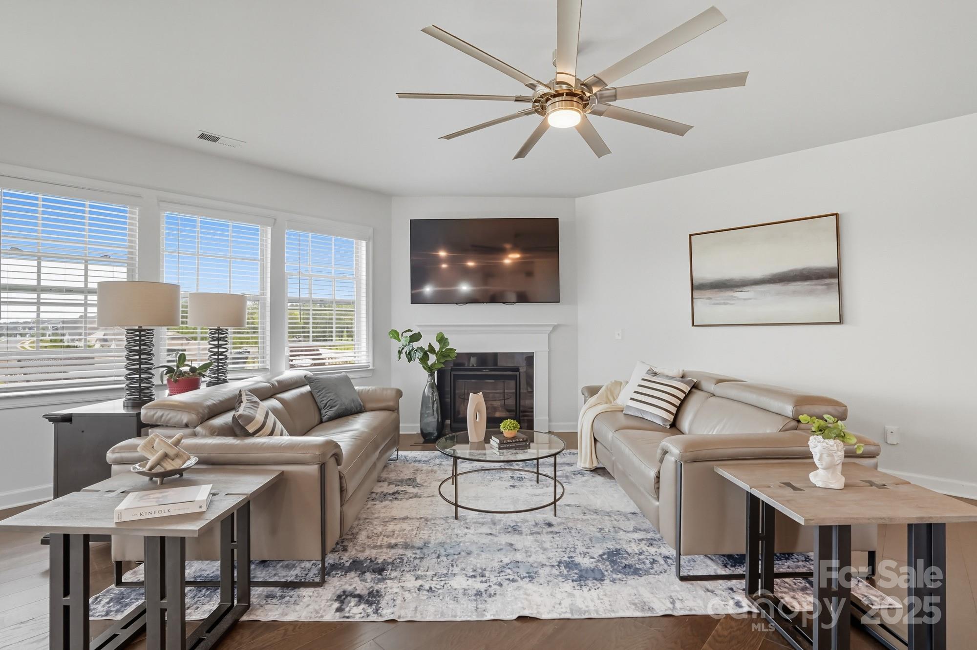 The Palisades - Residential