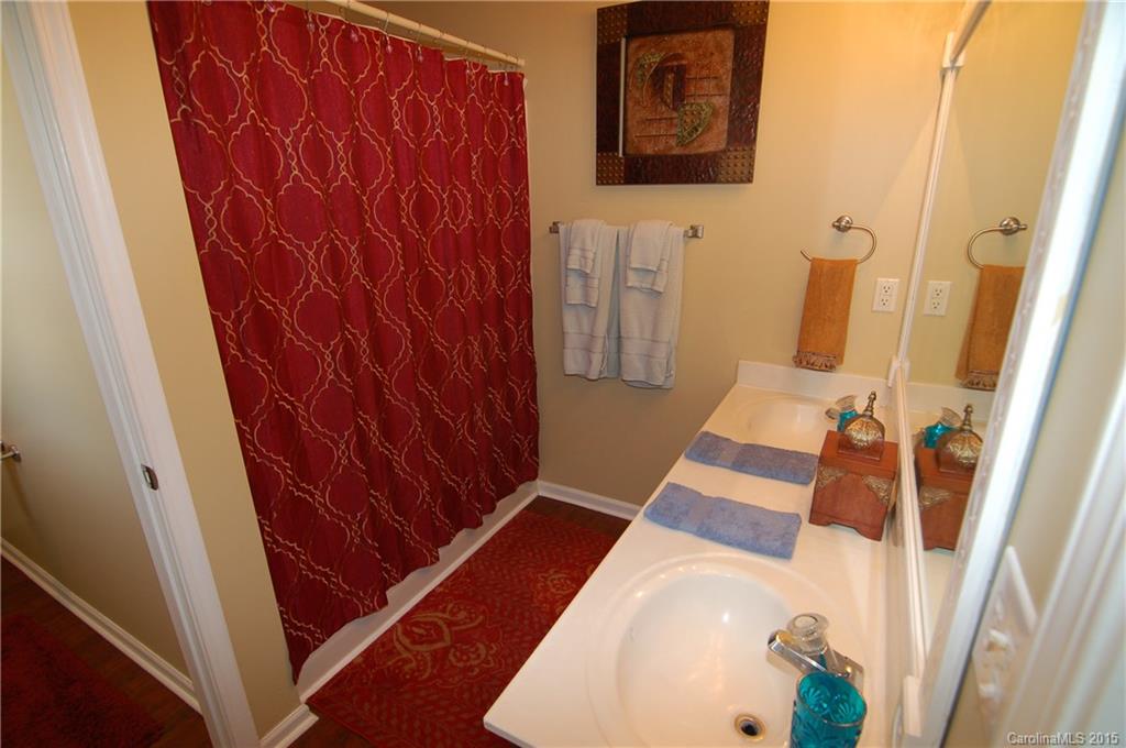 Sadler Ridge - Residential