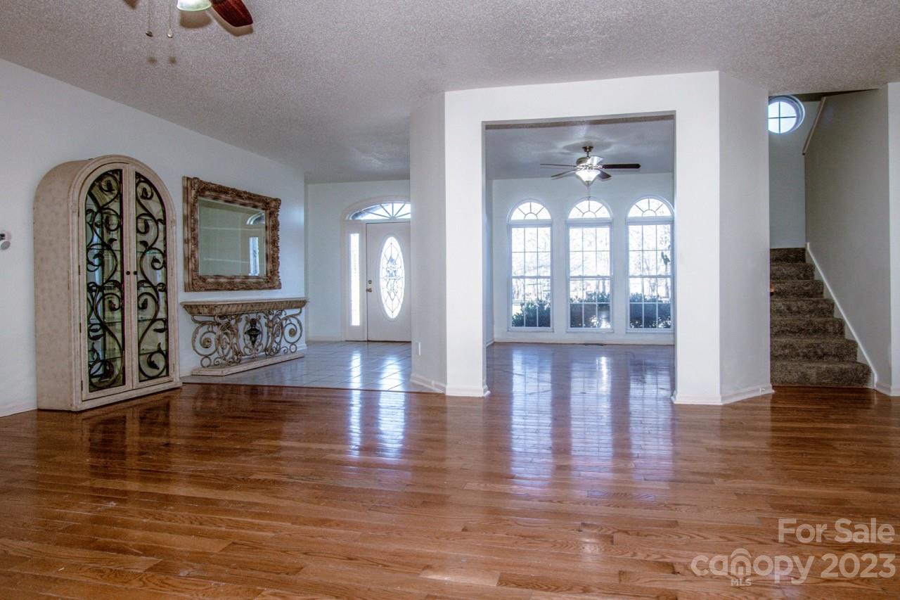 Long Ferry Farms - Residential