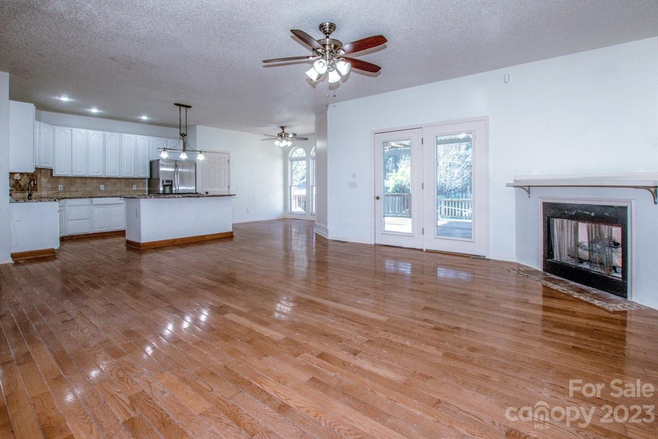 Long Ferry Farms - Residential