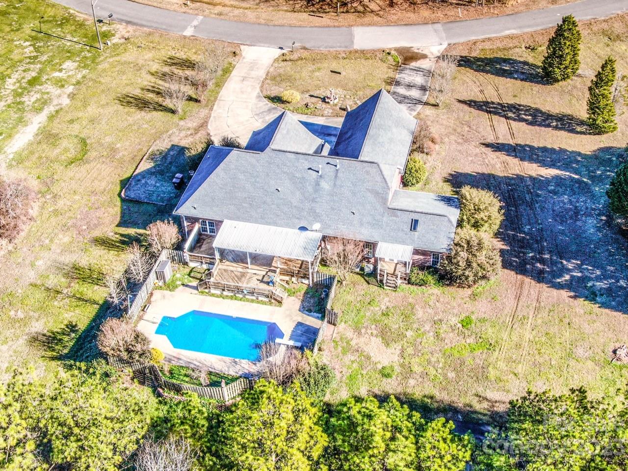 Long Ferry Farms - Residential