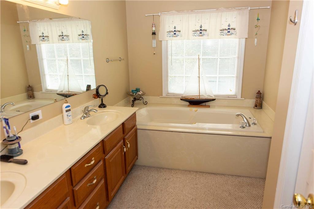 Forest Creek Estates - Residential