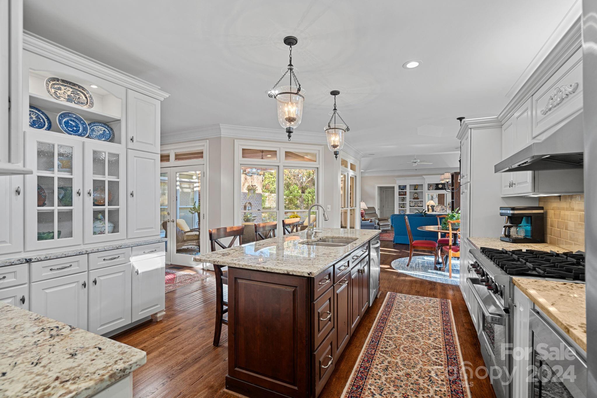 Myers Park - Residential