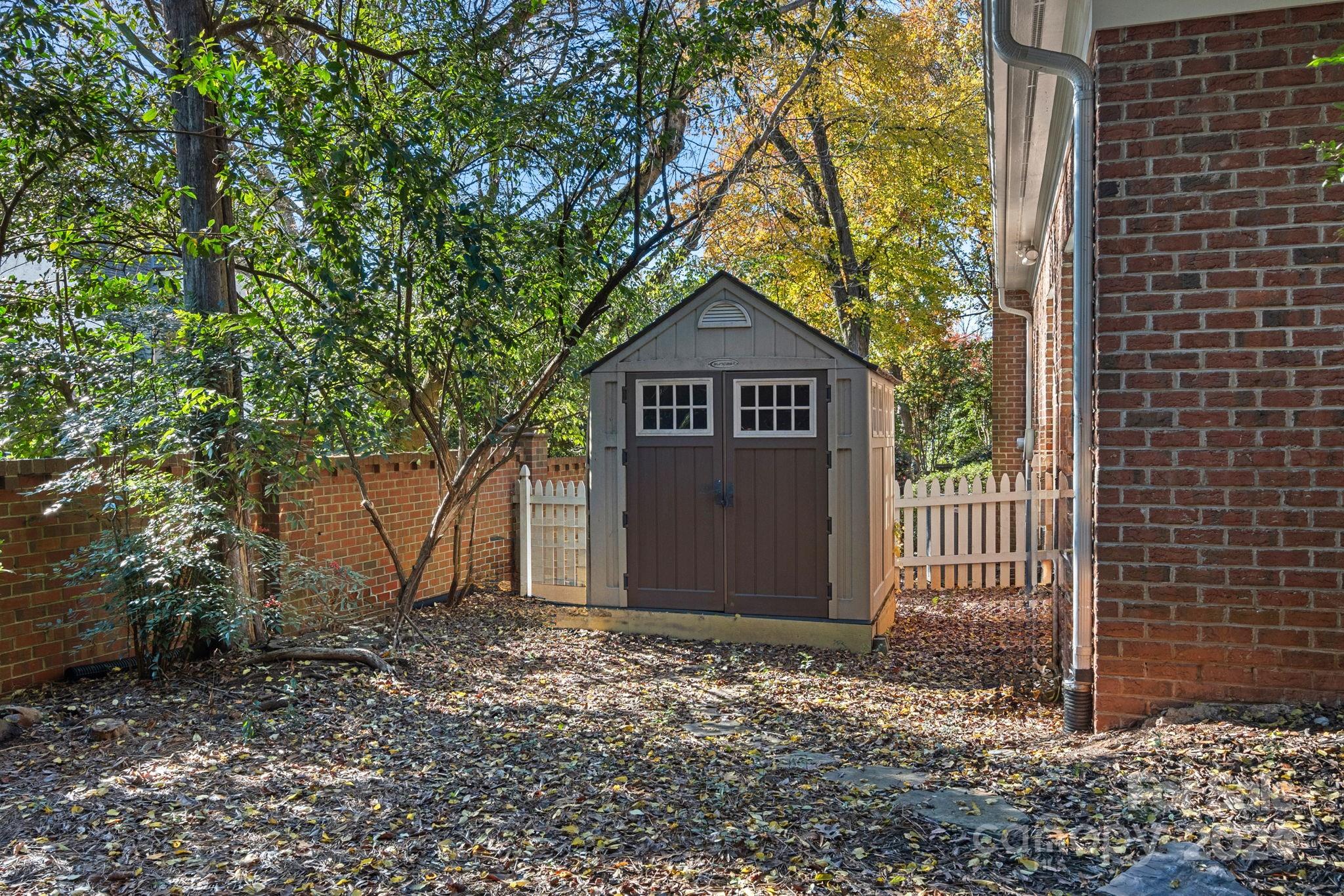 Myers Park - Residential