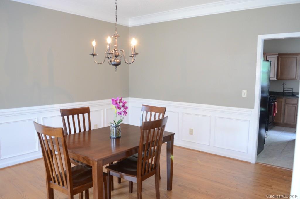 Woodside Falls - Residential