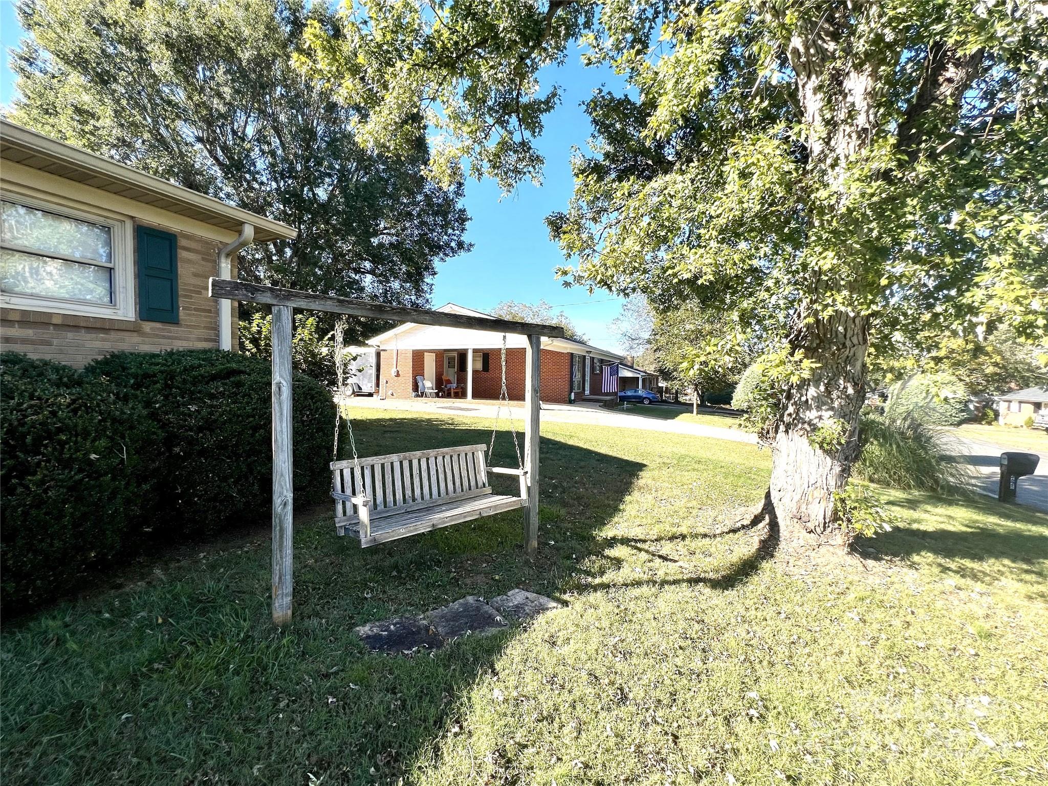 Crestwood - Residential Lease