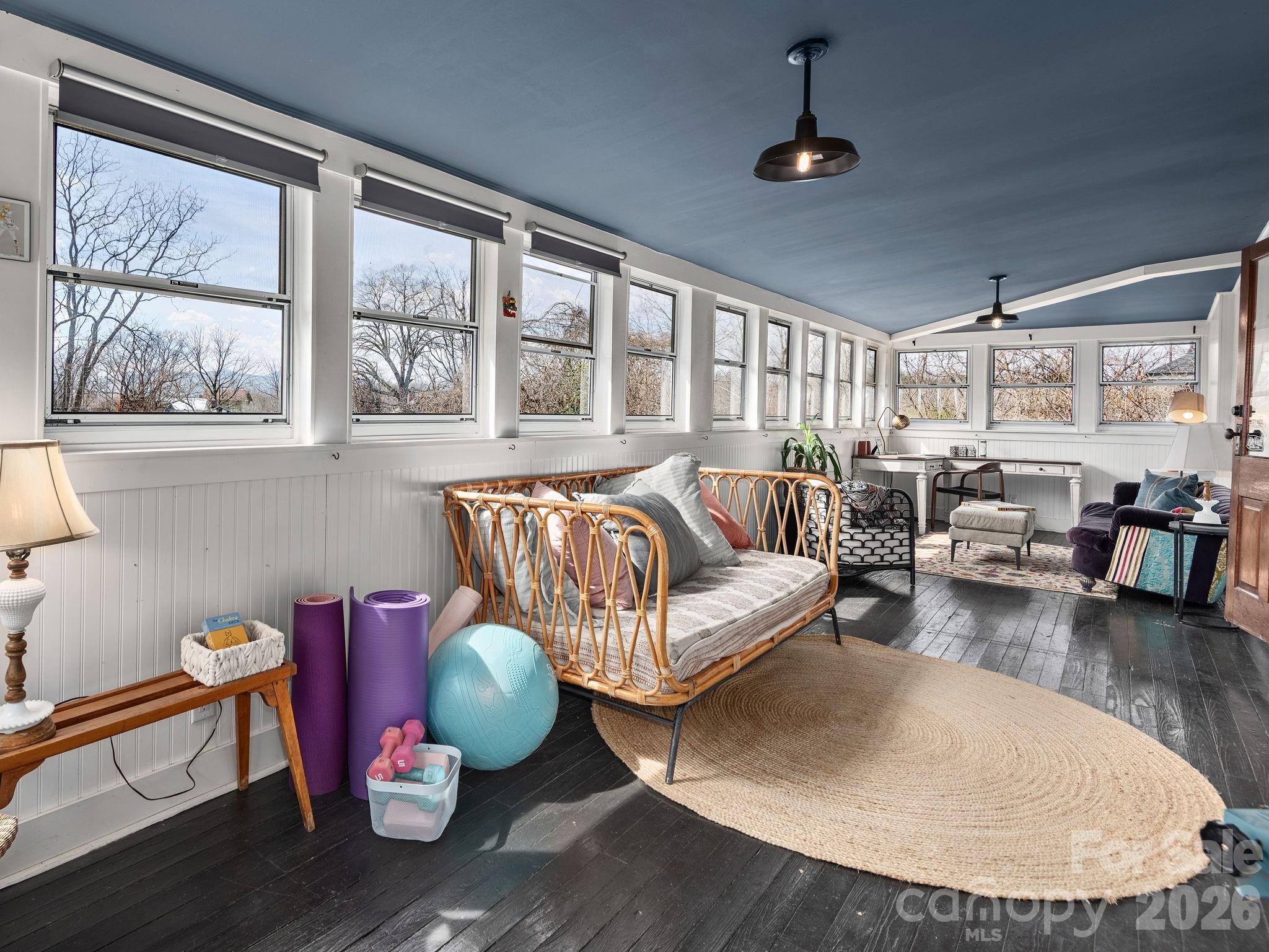 Montford - Residential