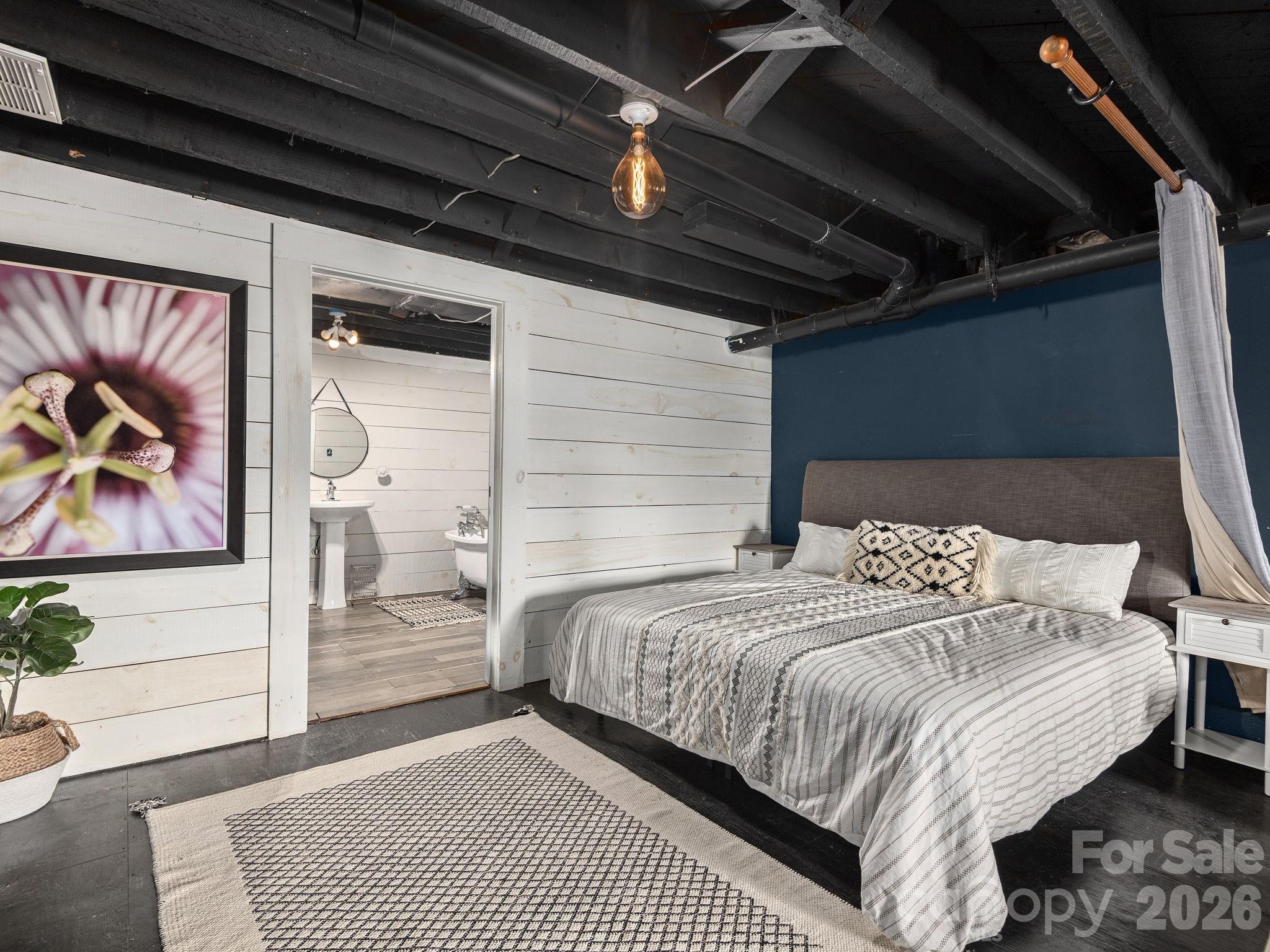 Montford - Residential