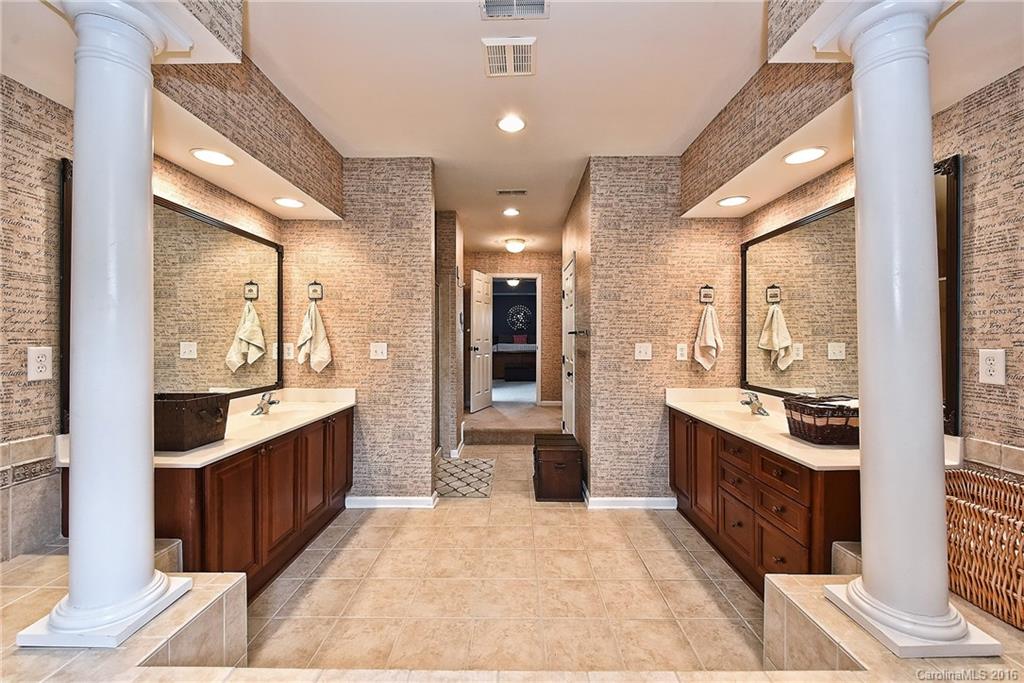 Knightsbridge - Residential