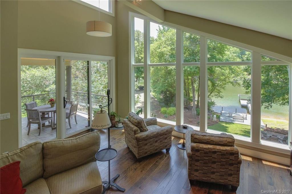 Tega Cay - Residential