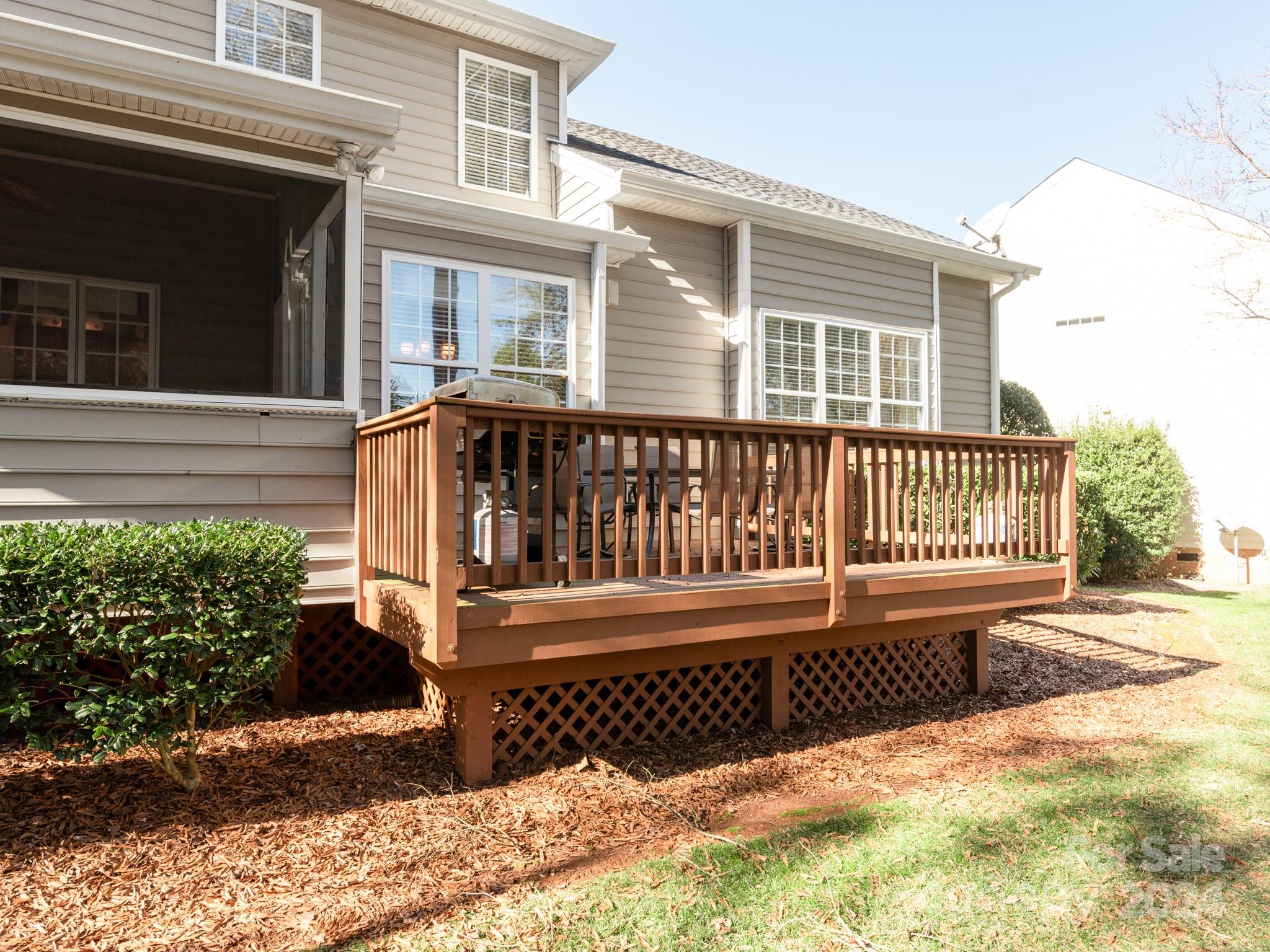 Hunter Oaks - Residential