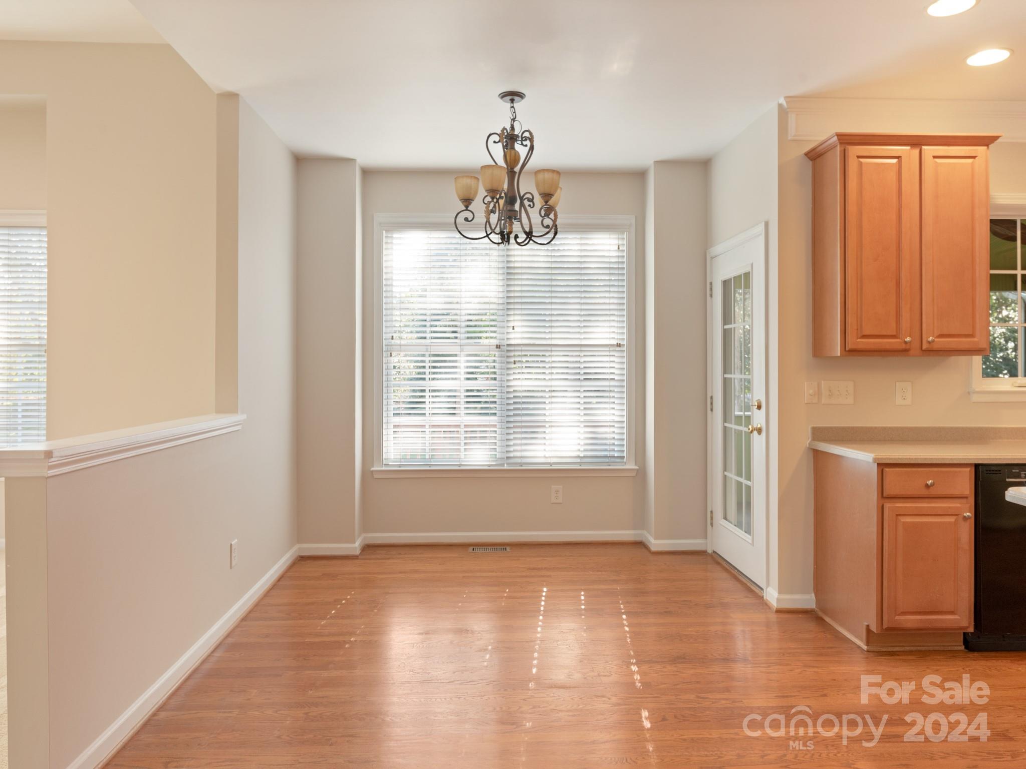 Hunter Oaks - Residential