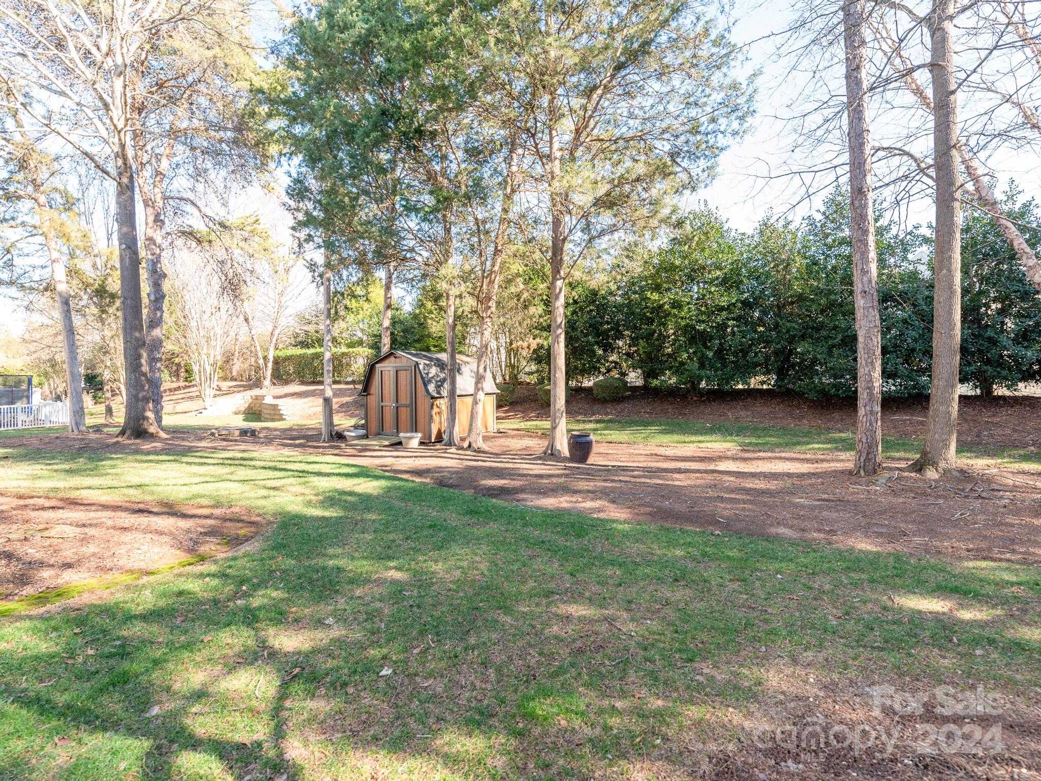 Hunter Oaks - Residential