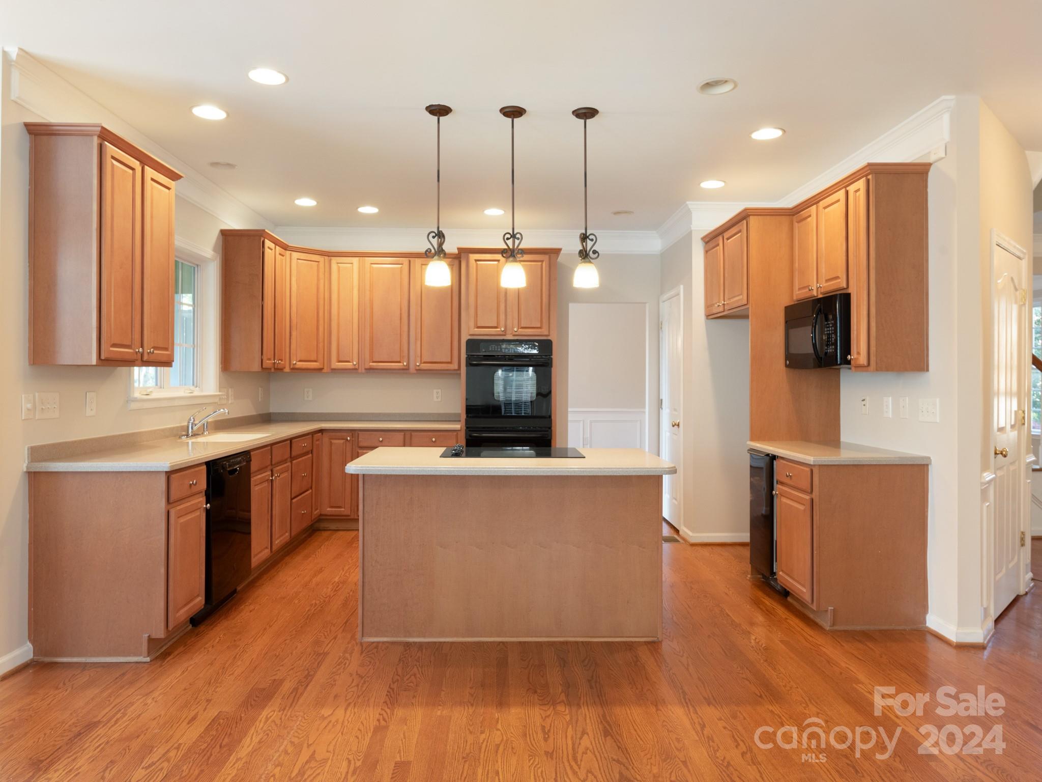 Hunter Oaks - Residential