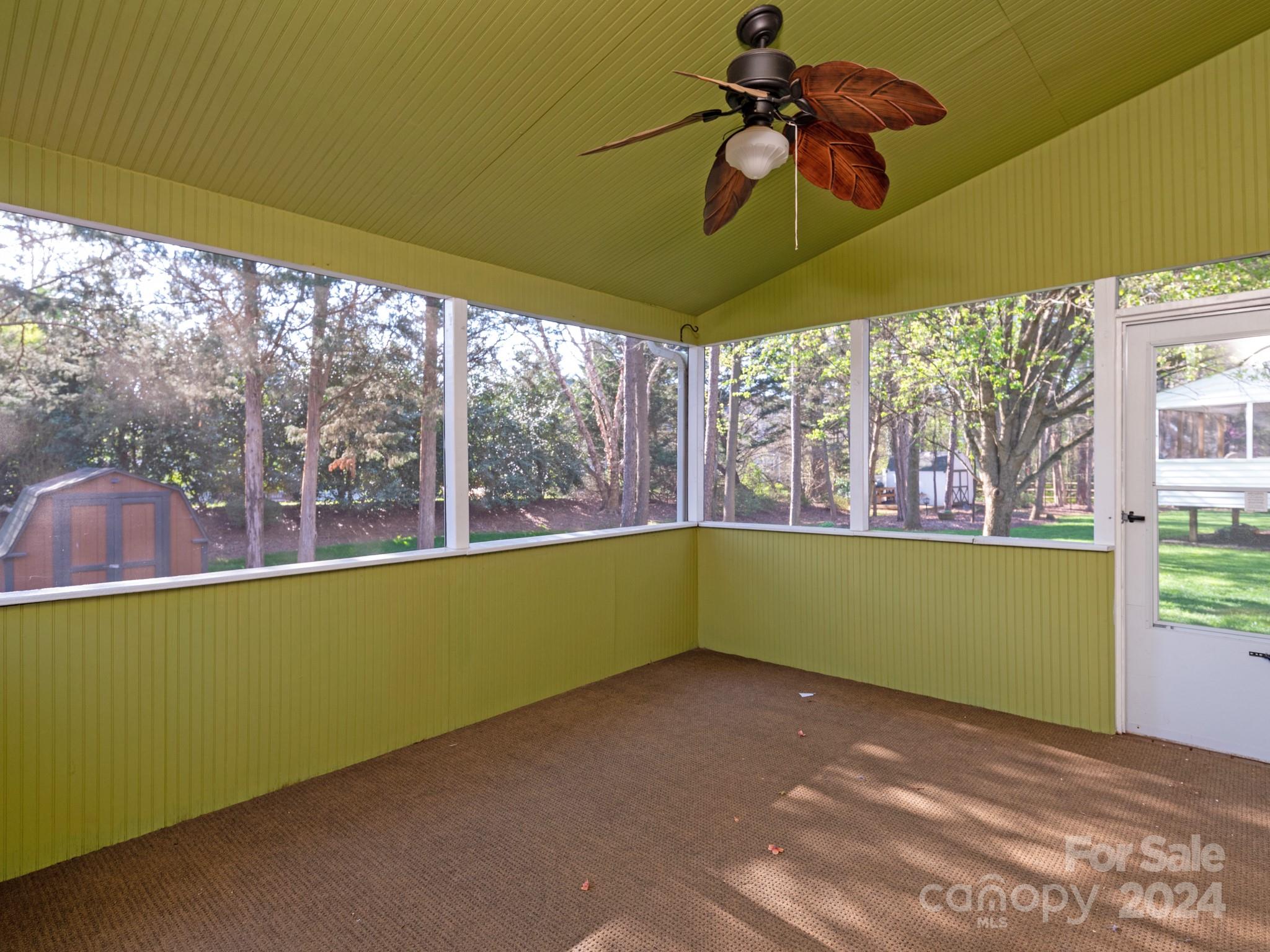 Hunter Oaks - Residential