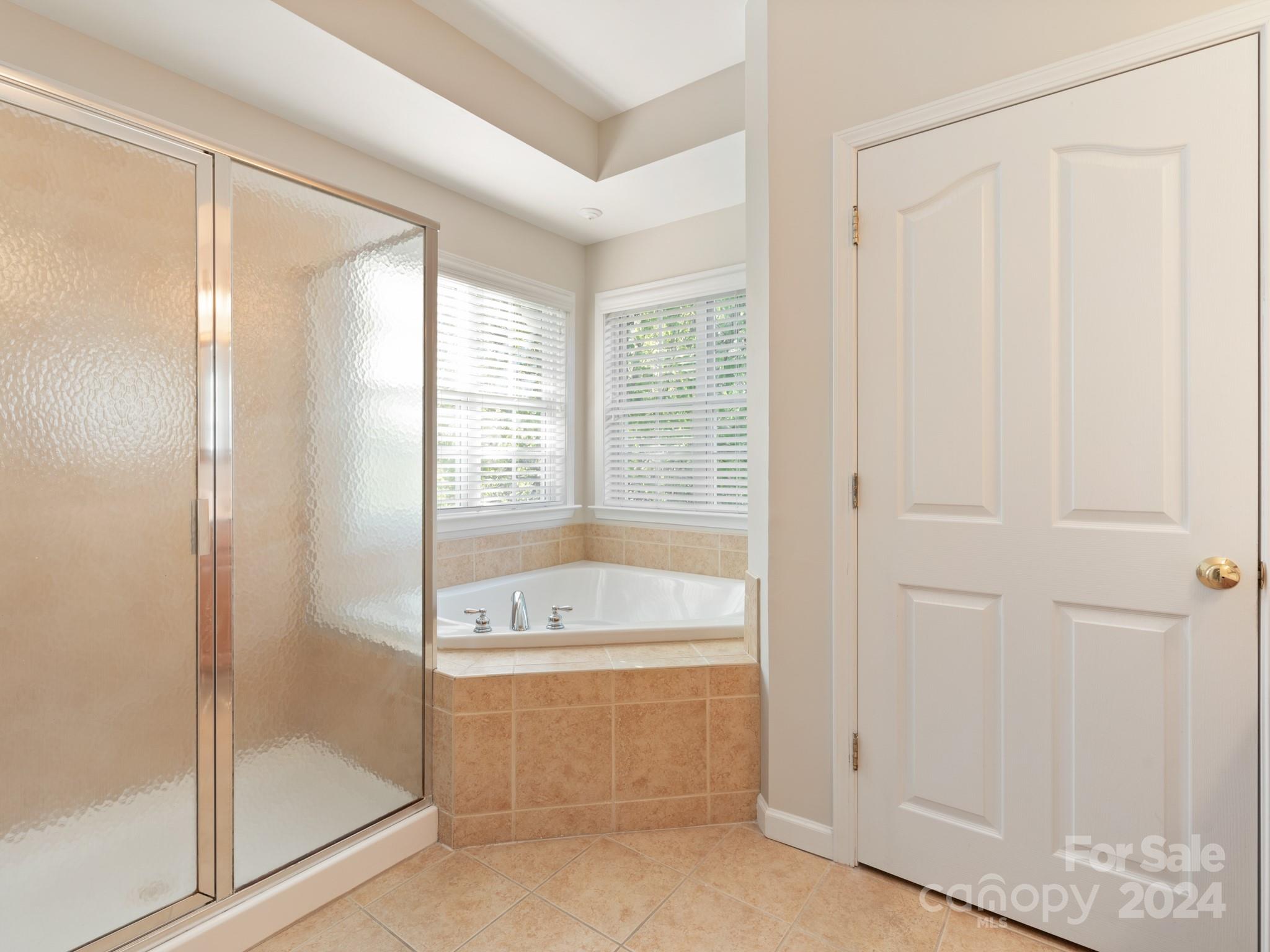 Hunter Oaks - Residential